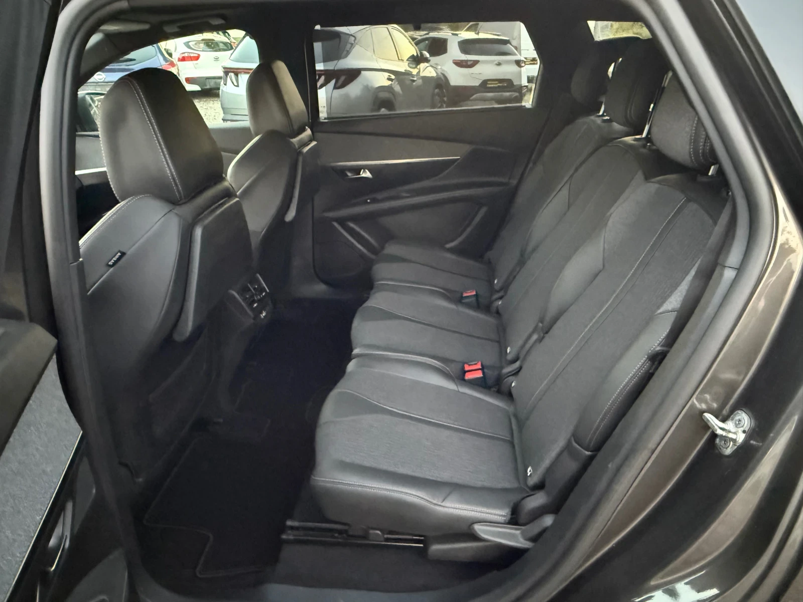 Peugeot 5008 GT Line | Mobile.bg   11