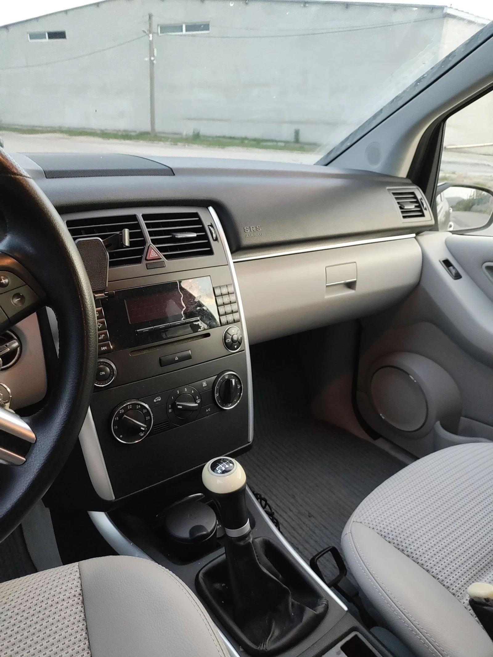 Mercedes-Benz B 200  - изображение 2