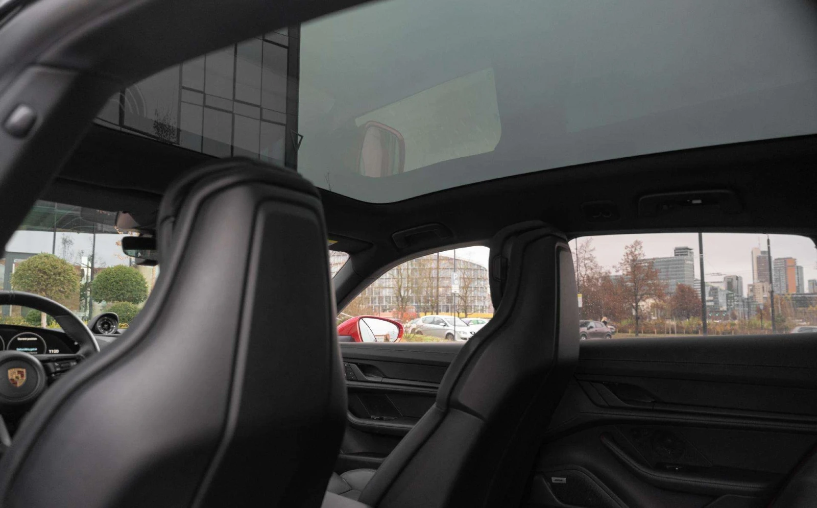 Porsche Taycan 4 Cross Turismo SportChrono - изображение 9