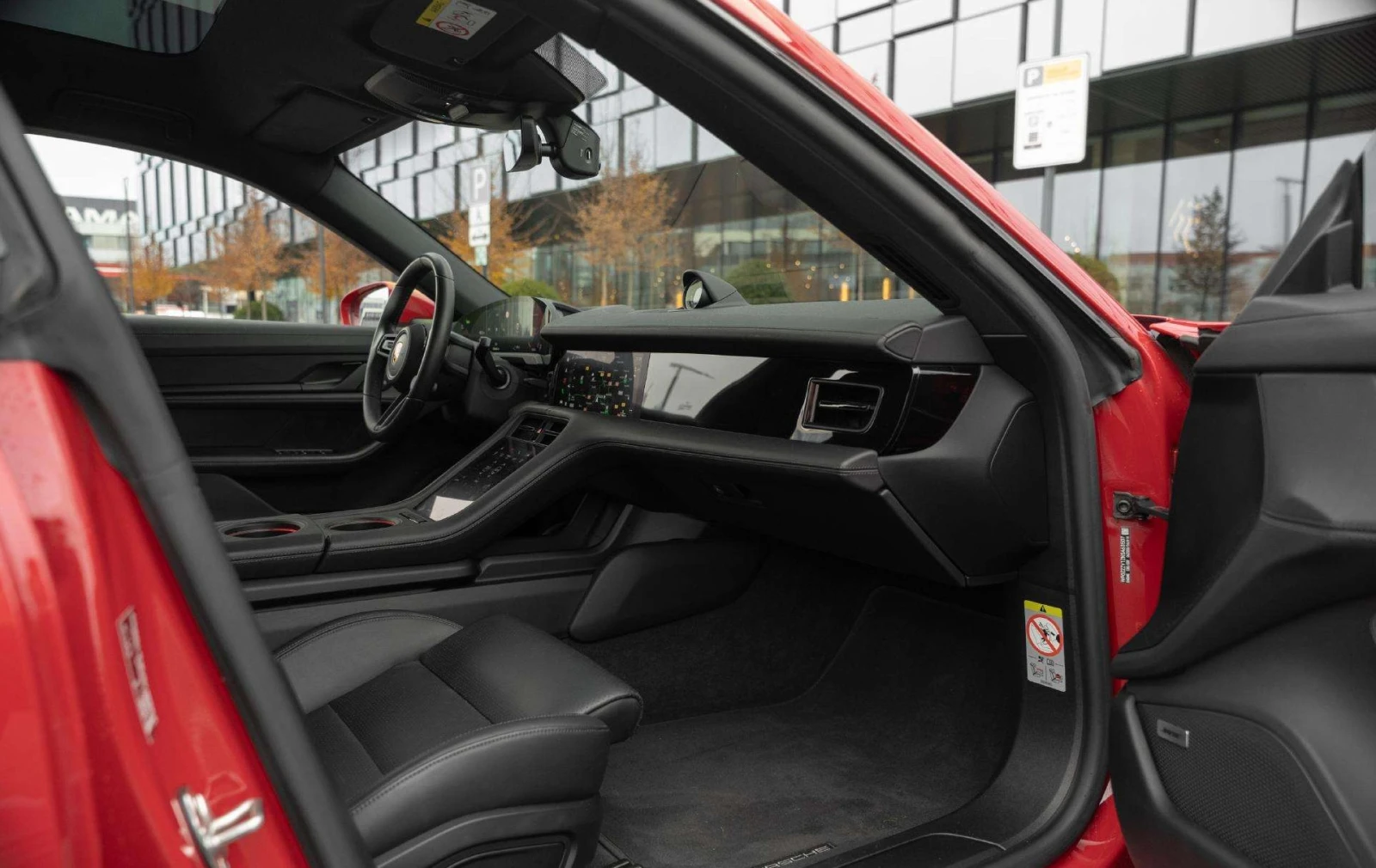 Porsche Taycan 4 Cross Turismo SportChrono - изображение 7