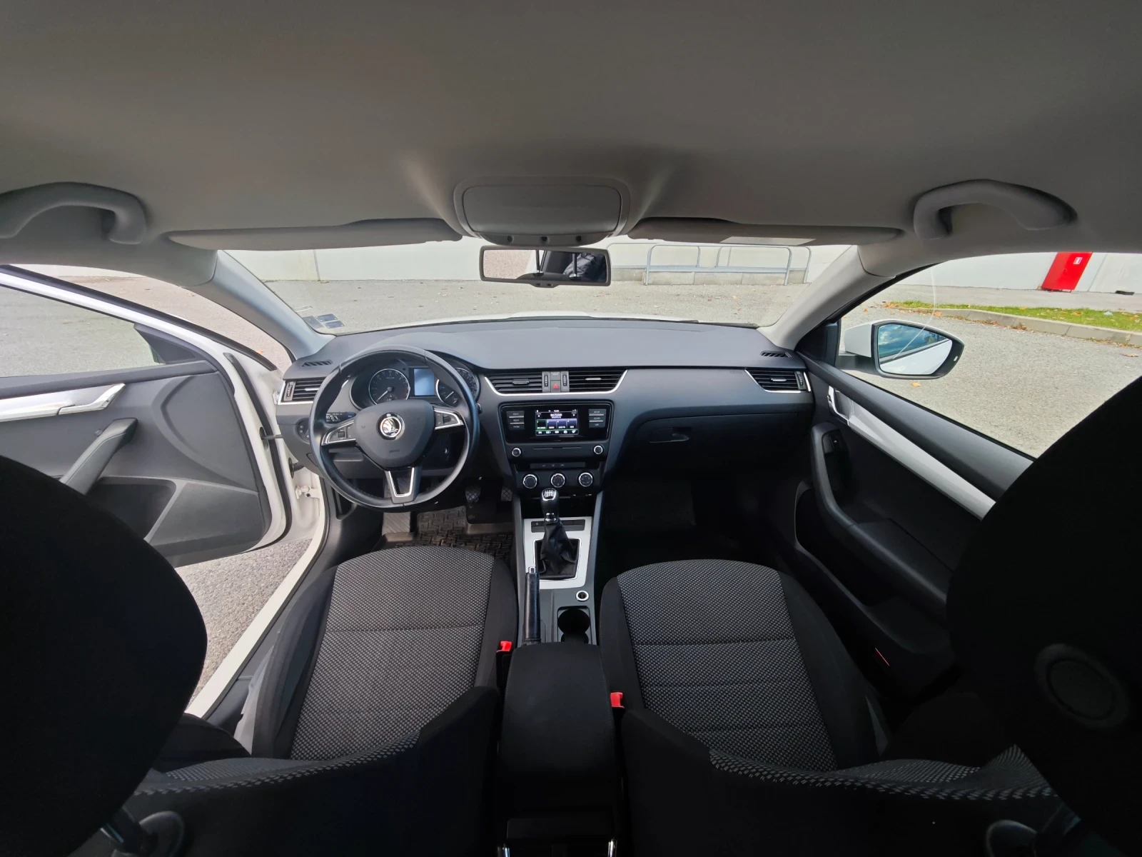 Skoda Octavia 2.0 TDI 150 .. | Mobile.bg   8