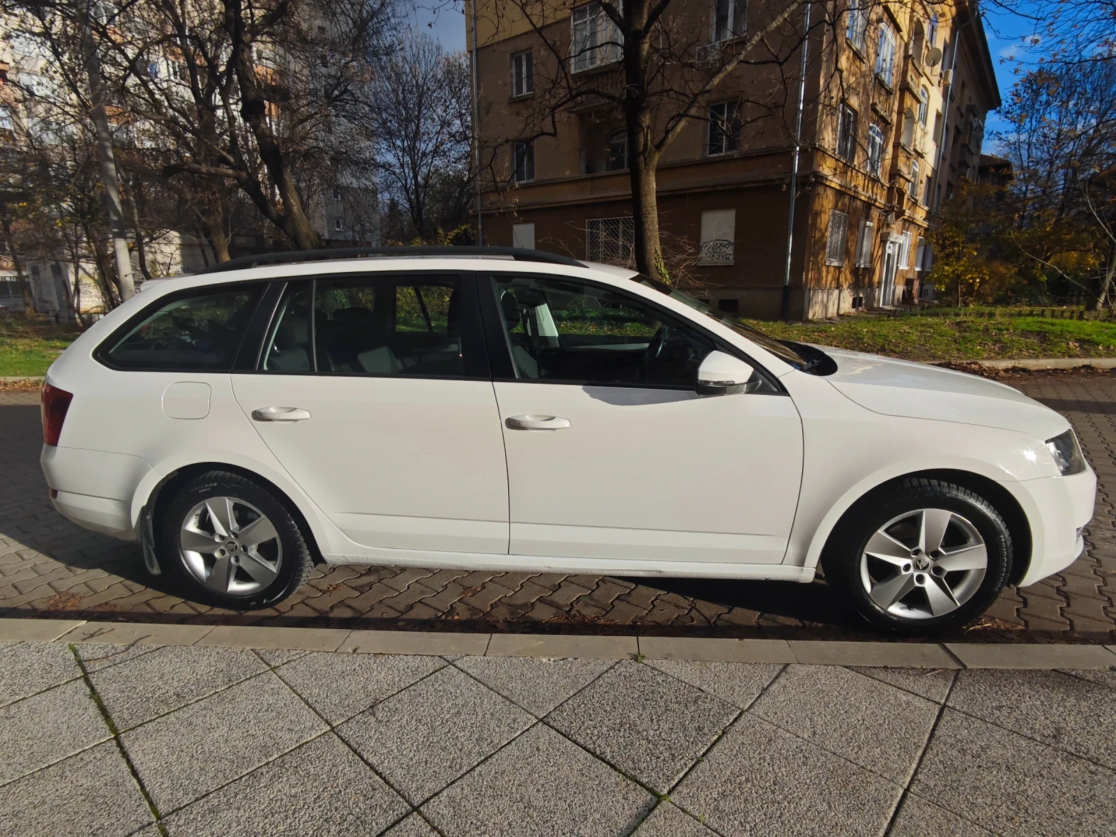 Skoda Octavia 2.0 TDI 150 .. | Mobile.bg   4