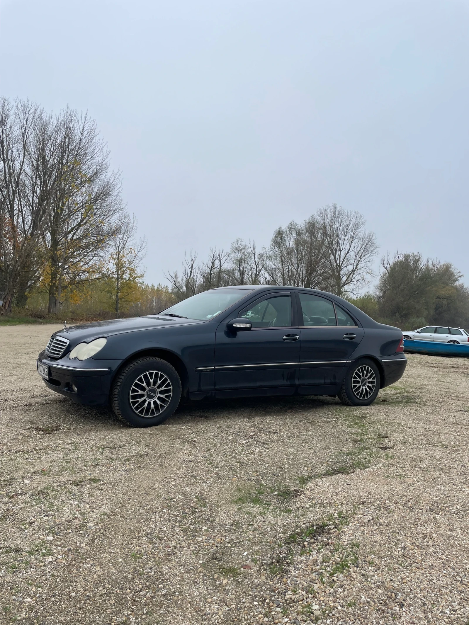 Mercedes-Benz C 220 220CDI - изображение 3