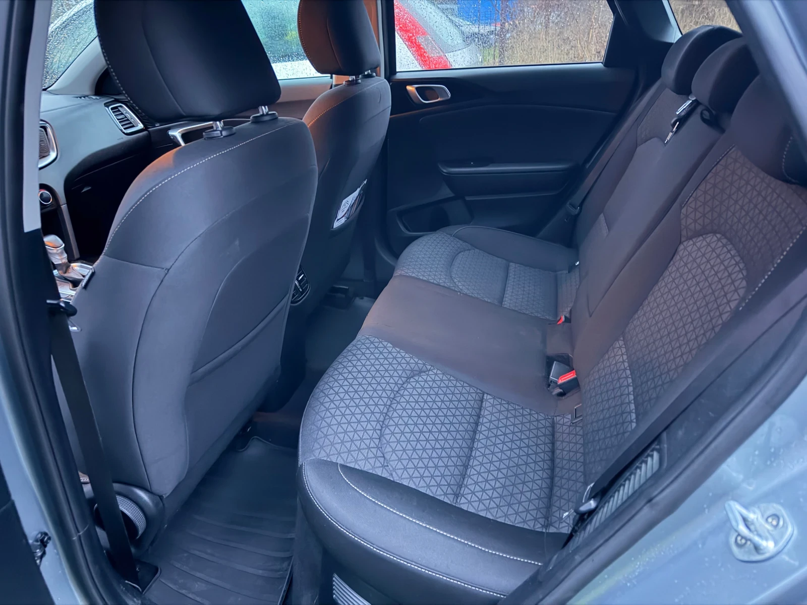 Kia Ceed Plug-in Hybrid | Mobile.bg � ����������� 10
