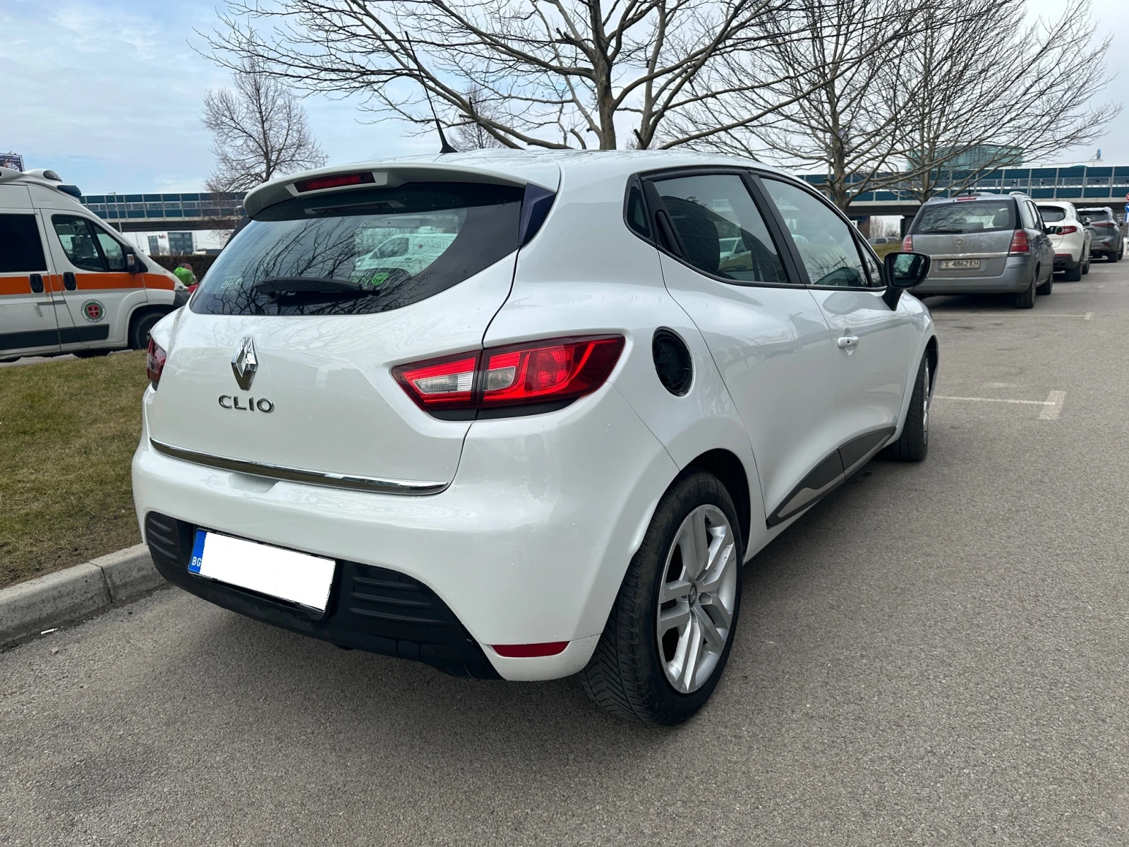 Renault Clio 1.5 DCI - изображение 4