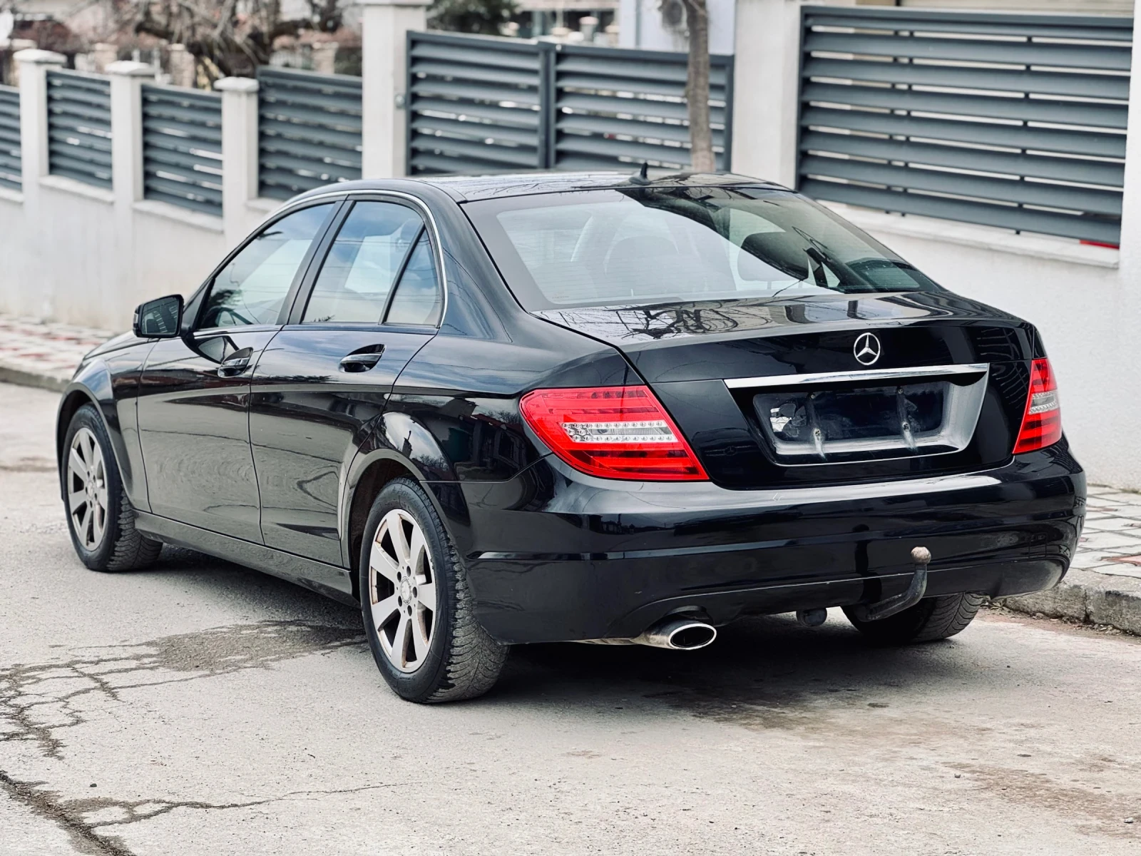 Mercedes-Benz C 220 * Facelift*  - изображение 6