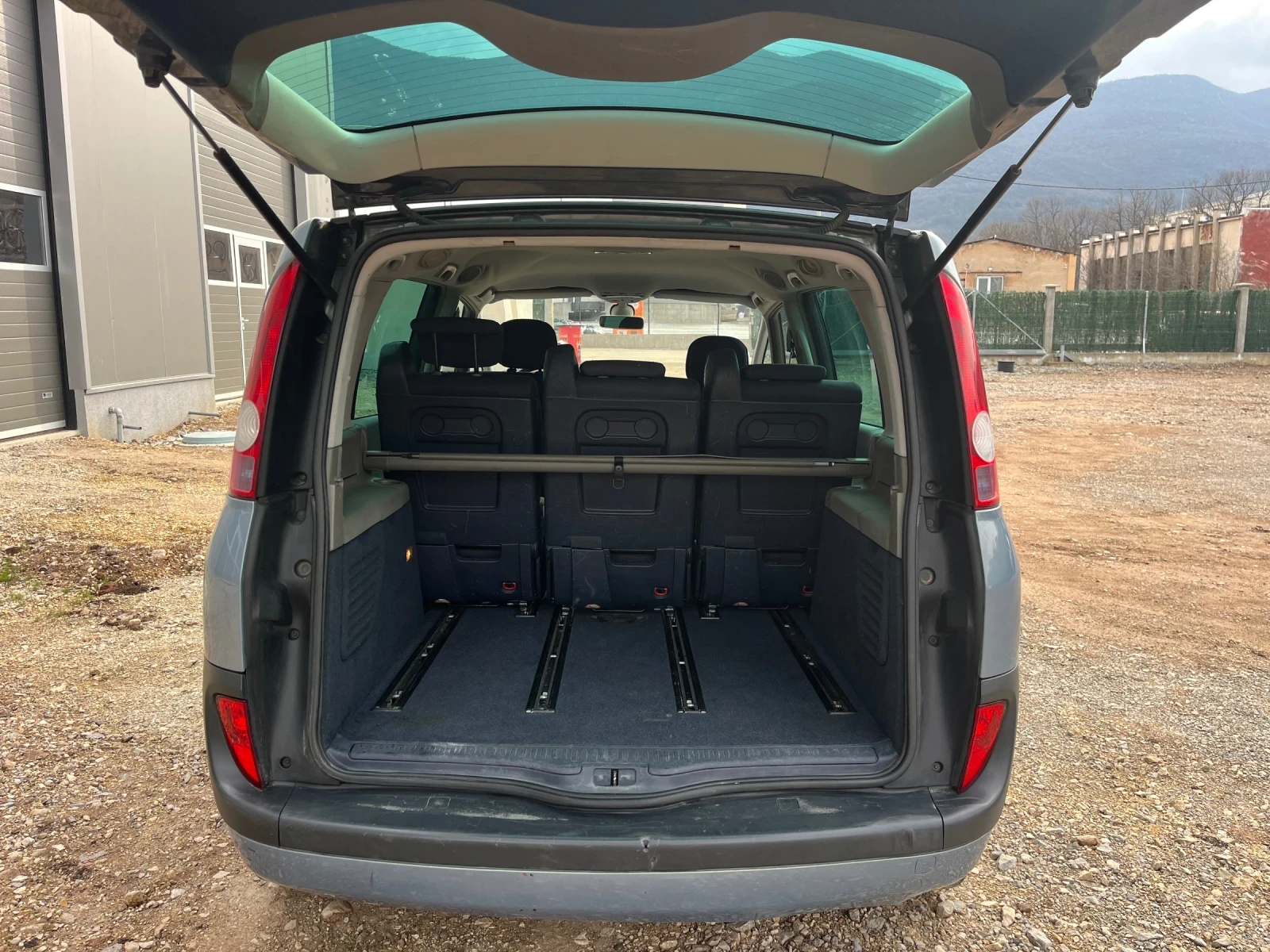 Renault Espace 2.0T , снимка 11 - Автомобили и джипове - 53926959