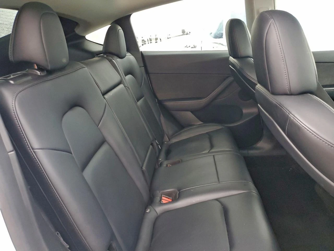 Tesla Model Y Long Range AWD, снимка 10 - Автомобили и джипове - 54169774