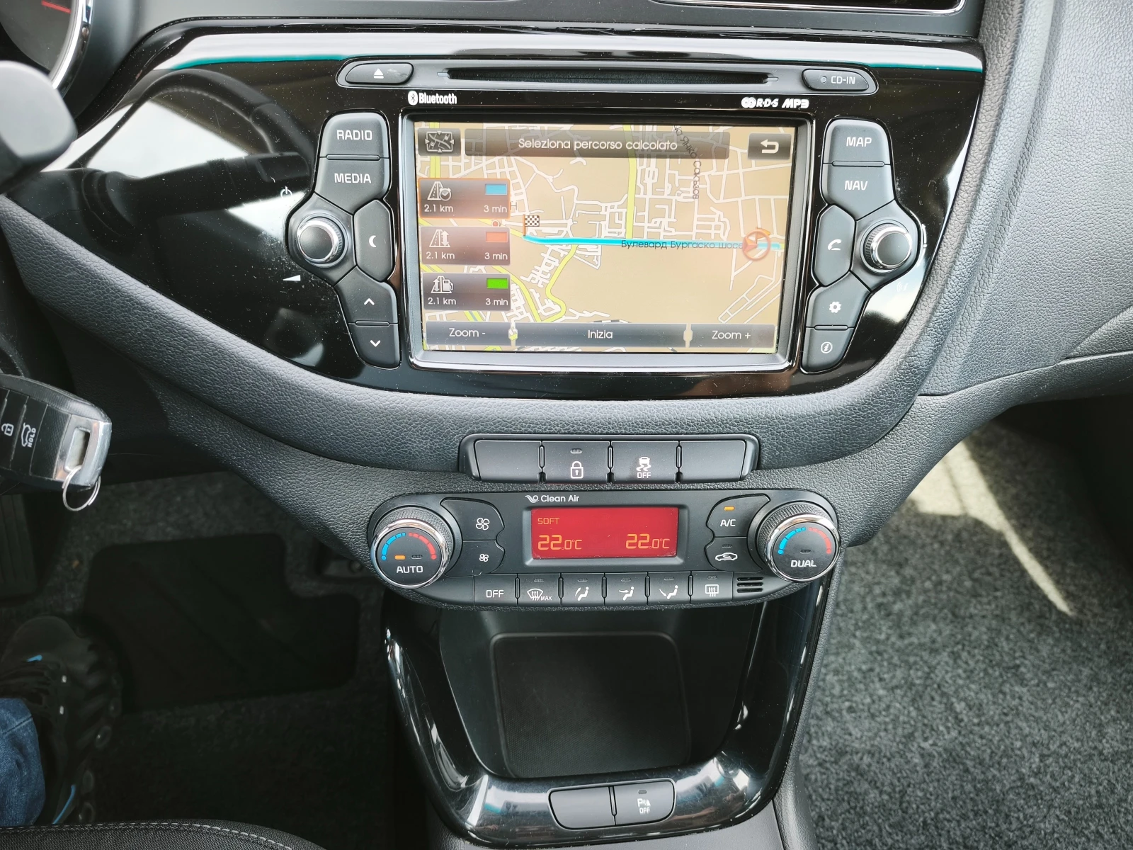 Kia Ceed КАТО НОВА, снимка 12 - Автомобили и джипове - 54421238