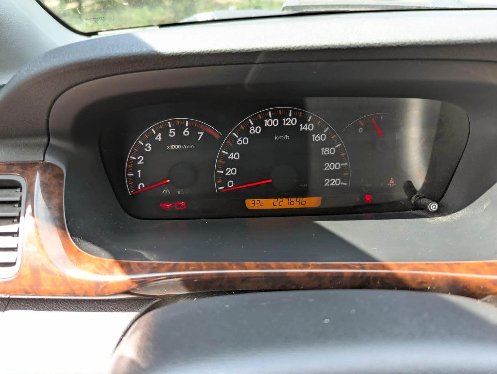 Honda Fr-v, снимка 15 - Автомобили и джипове - 54781607