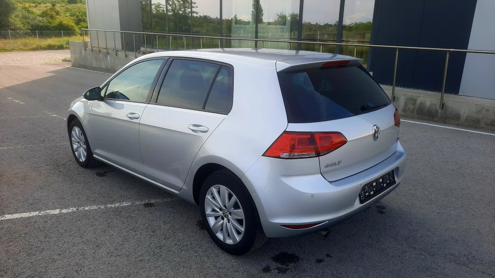 VW Golf 1.6TDI HIGHLINE, снимка 7 - Автомобили и джипове - 54800863