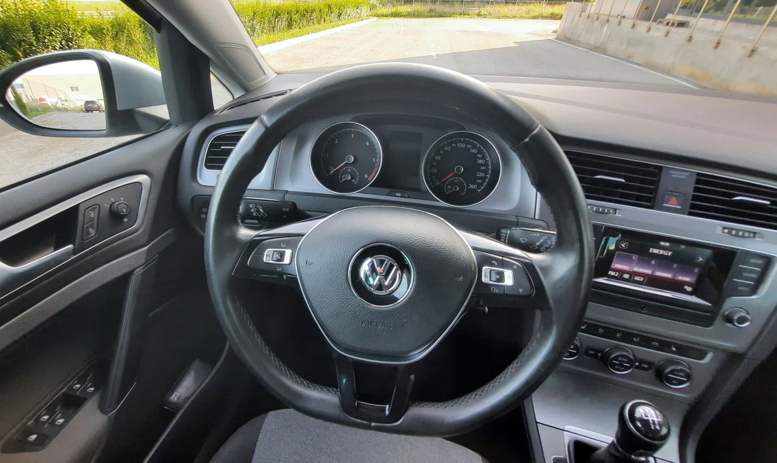 VW Golf 1.6TDI HIGHLINE, снимка 12 - Автомобили и джипове - 54800863