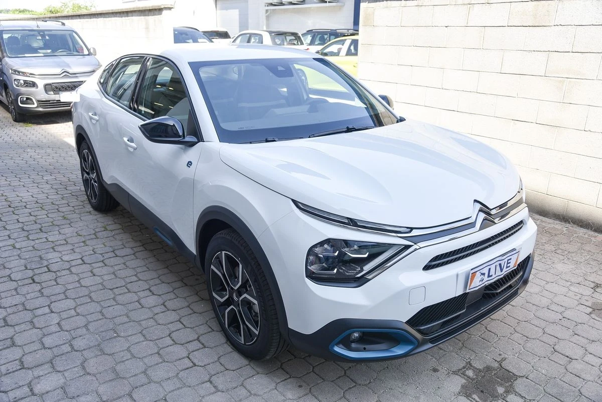 Citroen C4X НОВ АВТОМОБИЛ 62км/e-Feel Pack, снимка 5 - Автомобили и джипове - 55080240
