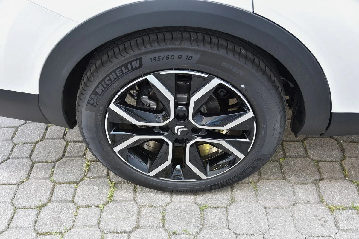Citroen C4X НОВ АВТОМОБИЛ 62км/e-Feel Pack, снимка 16 - Автомобили и джипове - 55080240