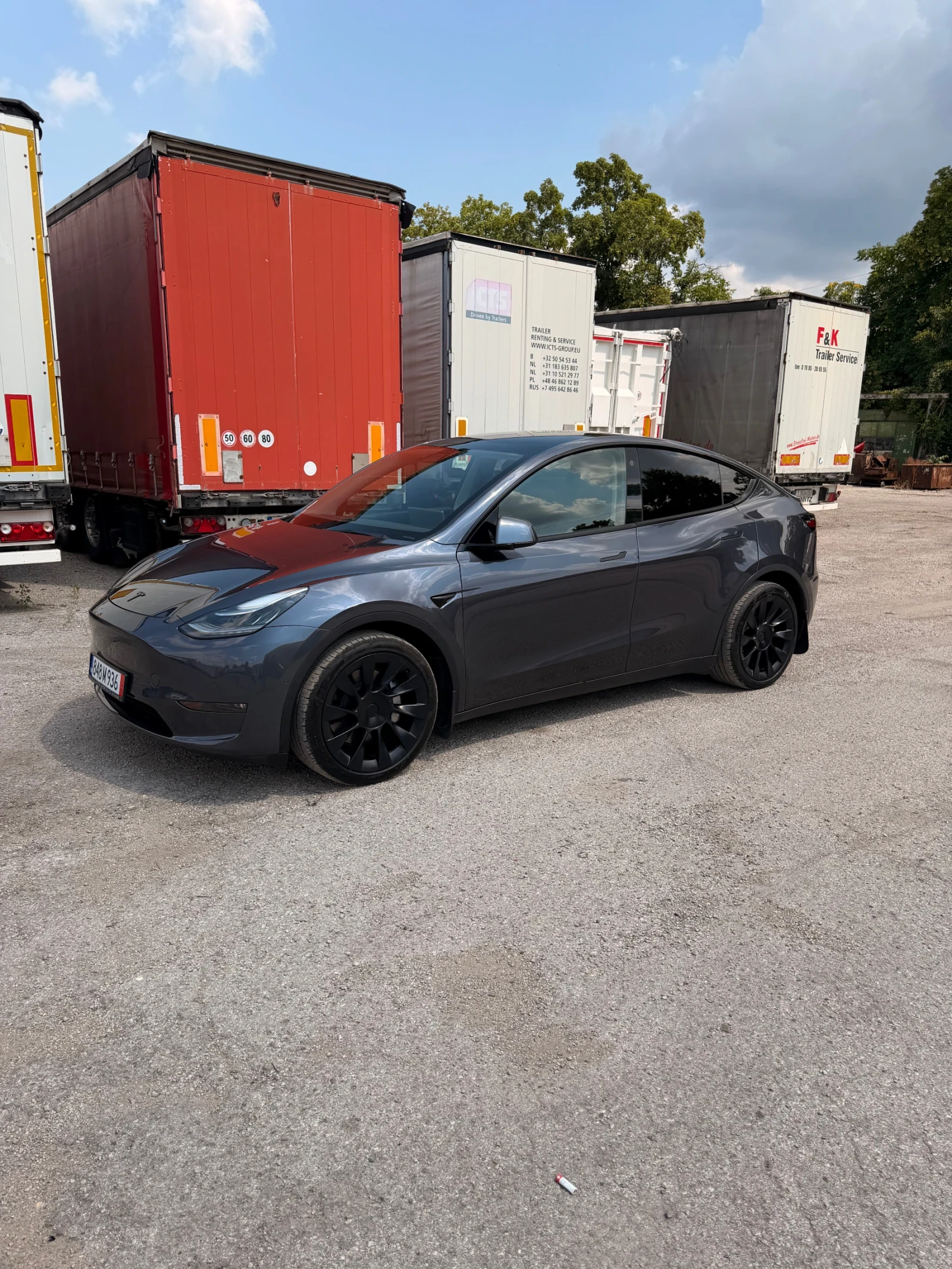 Tesla Model Y, снимка 9 - Автомобили и джипове - 55350450