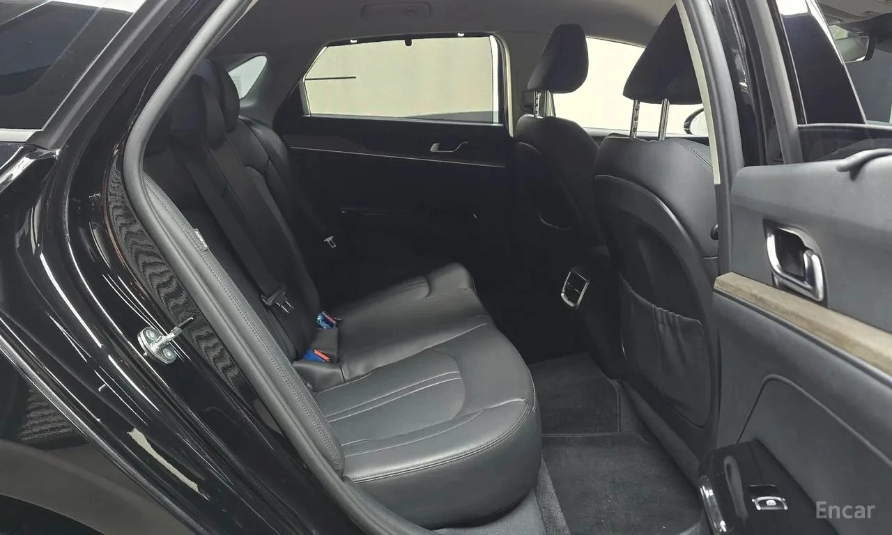 Kia K5, снимка 9 - Автомобили и джипове - 55645277
