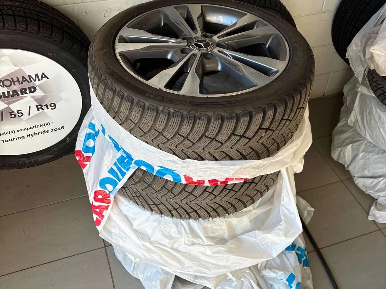 Mercedes-Benz C 300 COUPE 4MATIC * FULL AMG PACK* BURMESTER* ��������* | Mobile.bg � ����������� 14