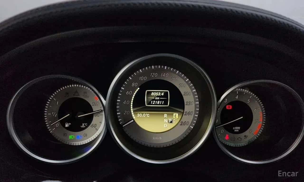 Mercedes-Benz CLS * CLS350 BlueEFFICIENCY * ���� �� �� | Mobile.bg � ����������� 8