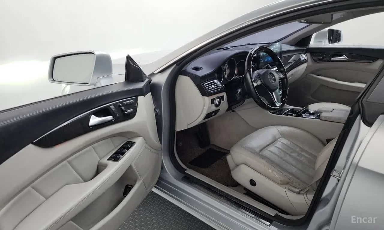 Mercedes-Benz CLS * CLS350 BlueEFFICIENCY * ���� �� �� | Mobile.bg � ����������� 10