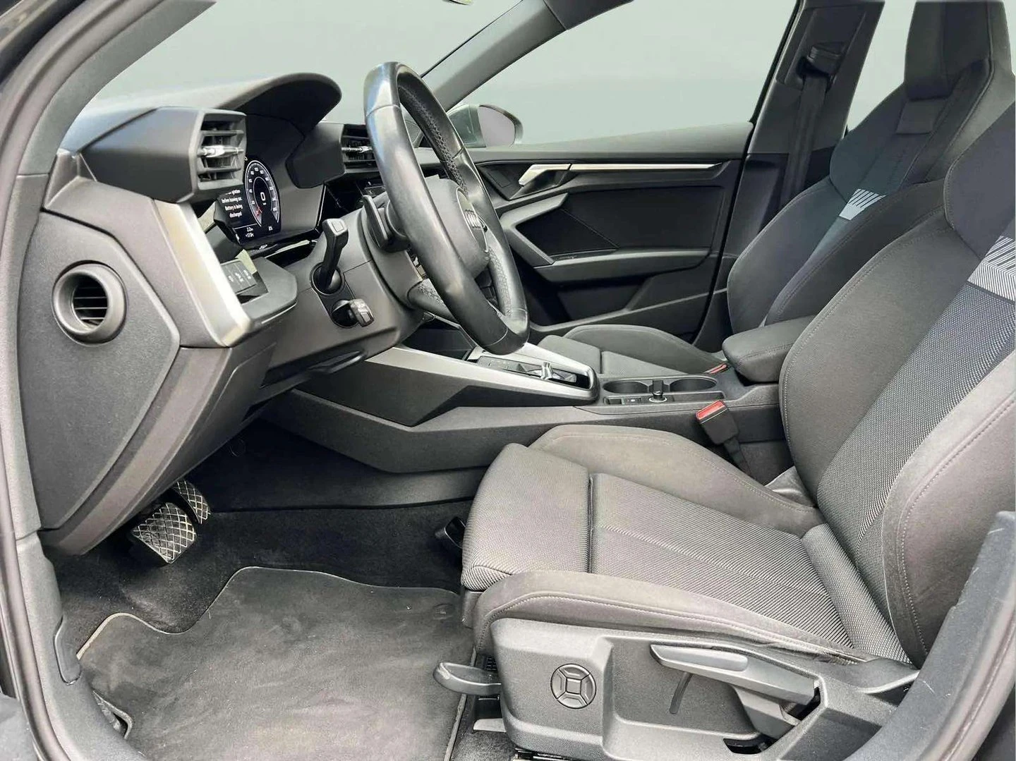 Audi A3, снимка 10 - Автомобили и джипове - 56536422