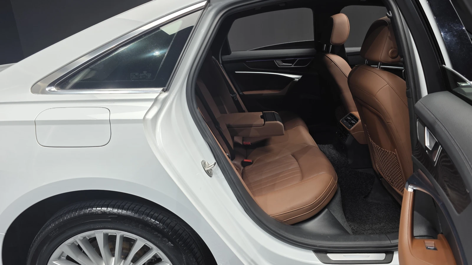 Audi A6 45 TFSI 360 HUD ��� ������ ����* encareu.com | Mobile.bg � ����������� 11