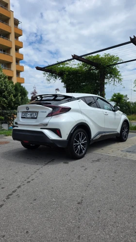 Toyota C-HR 1.8 Hybrid , снимка 8