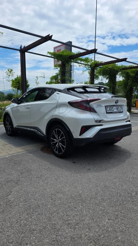 Toyota C-HR 1.8 Hybrid , снимка 6