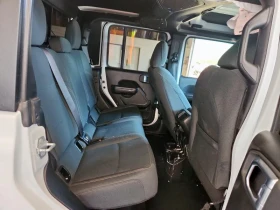 Jeep Gladiator 3.6L 6 4x4 w/Rear Wheel Drv - 27300 € / 53394.16 лв. - 48169261 3