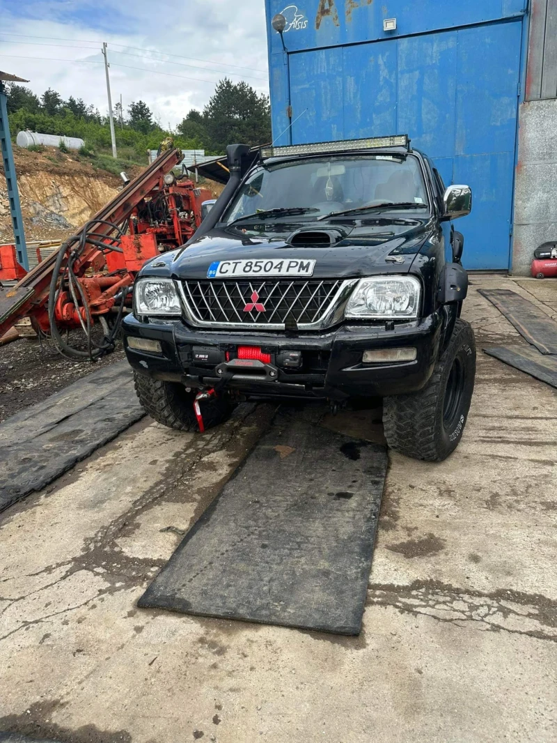 Mitsubishi L200 M57, снимка 3 - Автомобили и джипове - 47870018