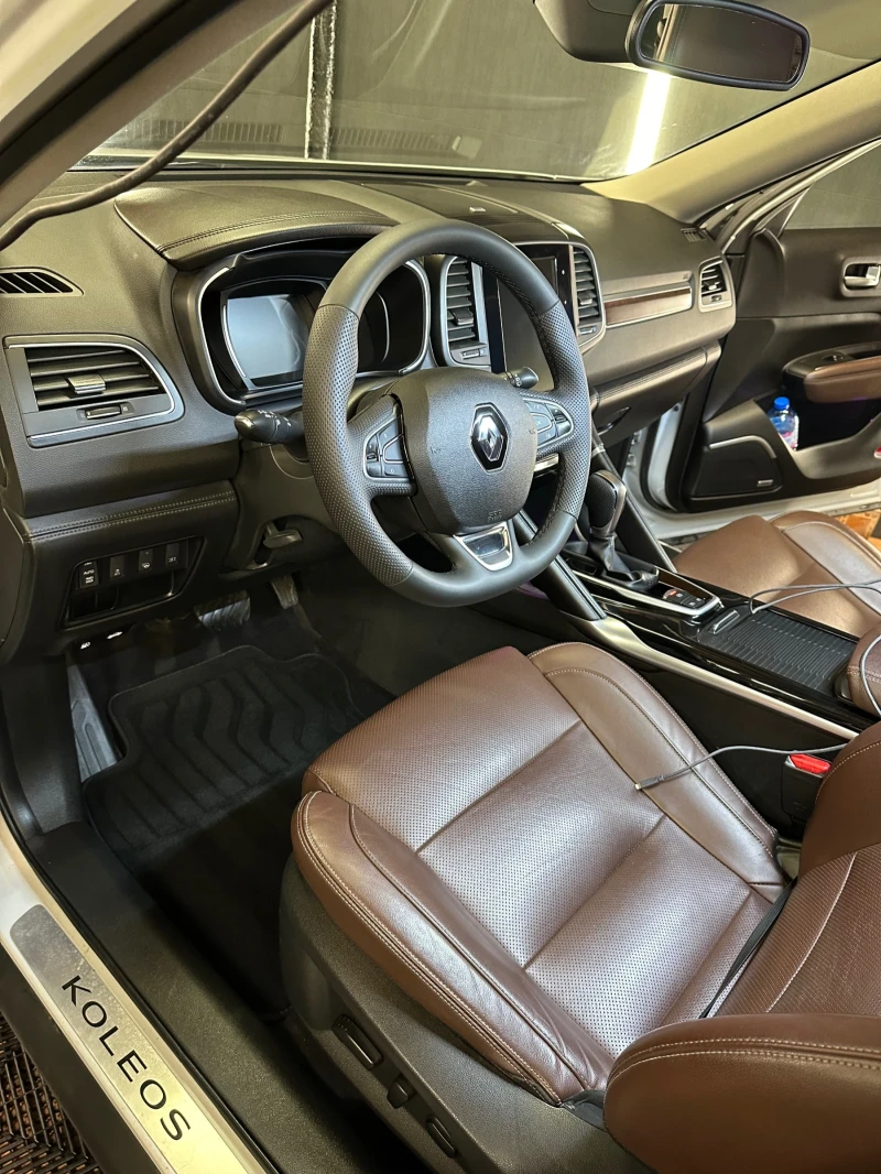 Renault Koleos, снимка 7 - Автомобили и джипове - 49356520