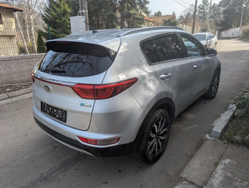 Kia Sportage 1.7crdi 141k automat, снимка 14 - Автомобили и джипове - 49600223