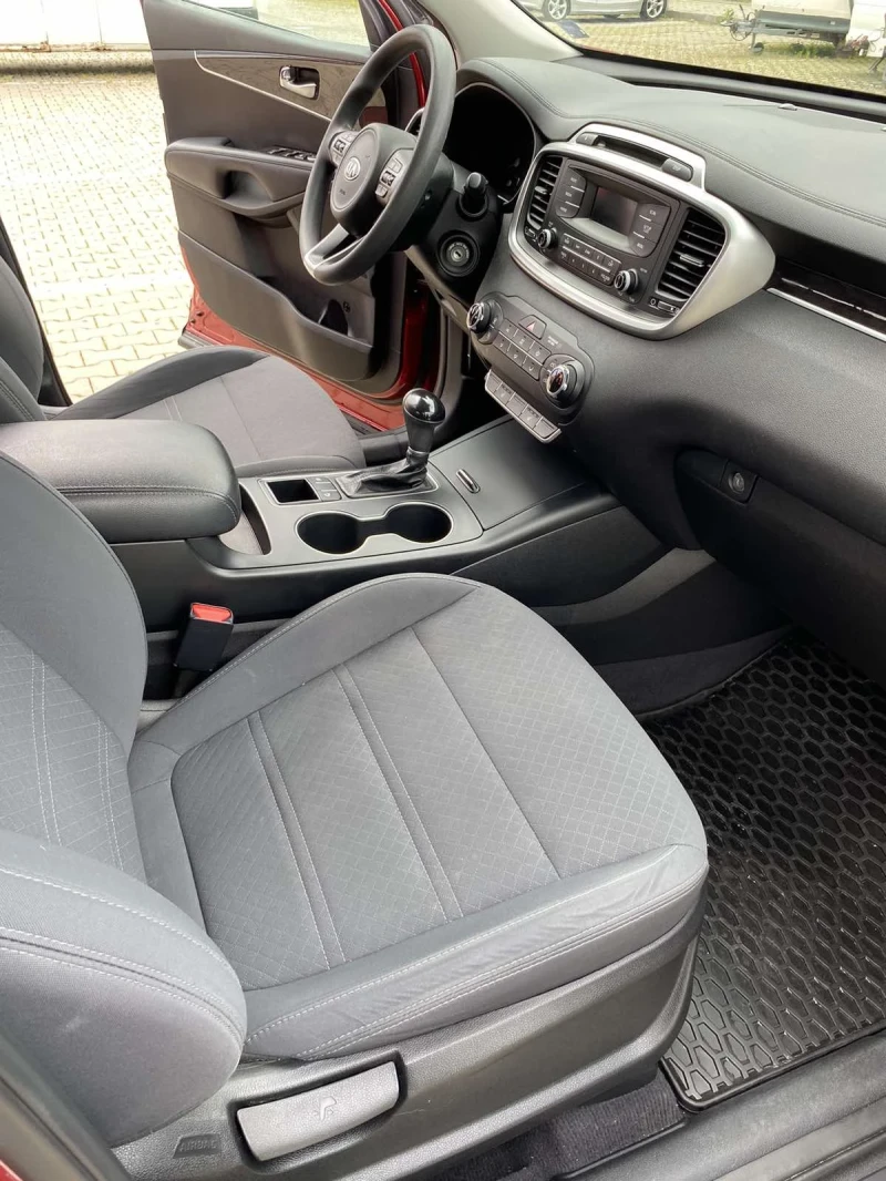 Kia Sorento LX, снимка 15 - Автомобили и джипове - 51449221