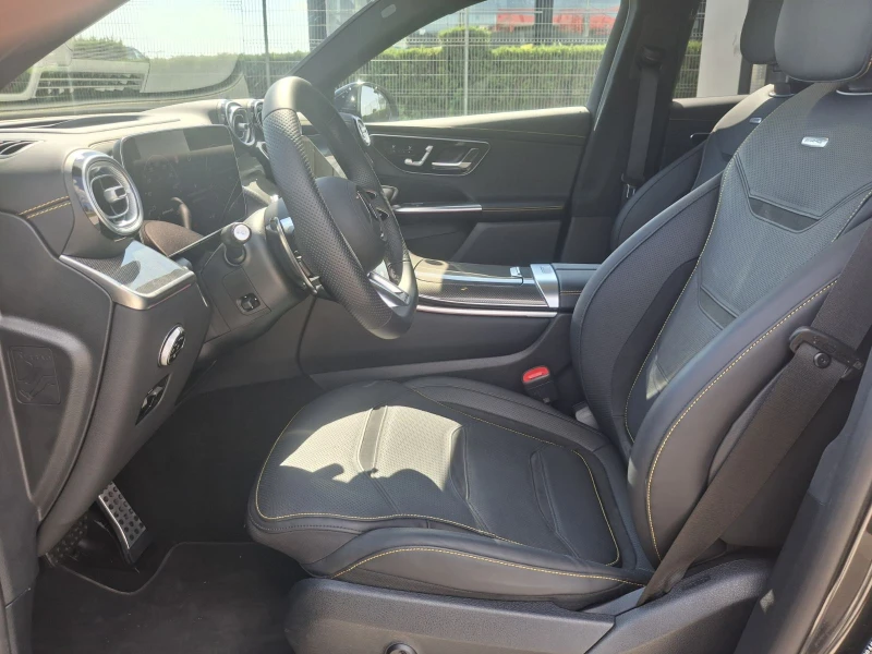 Mercedes-Benz GLC 43 AMG 4MATIC, снимка 11 - Автомобили и джипове - 50780361