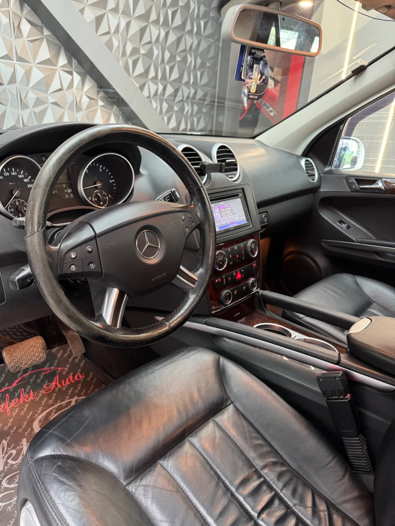 Mercedes-Benz ML 320 CDI * 4 MATIC * ШИБЕДАХ * КАМЕРА * OFF-ROAD Пакет , снимка 7 - Автомобили и джипове - 51175602
