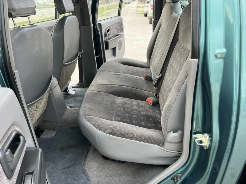 Isuzu D-max 3.0TDI 131кс 4Х4, БЪРЗИ БАВНИ И БЛОКАЖ ВНОС ИТАЛИЯ, снимка 6 - Автомобили и джипове - 52554698