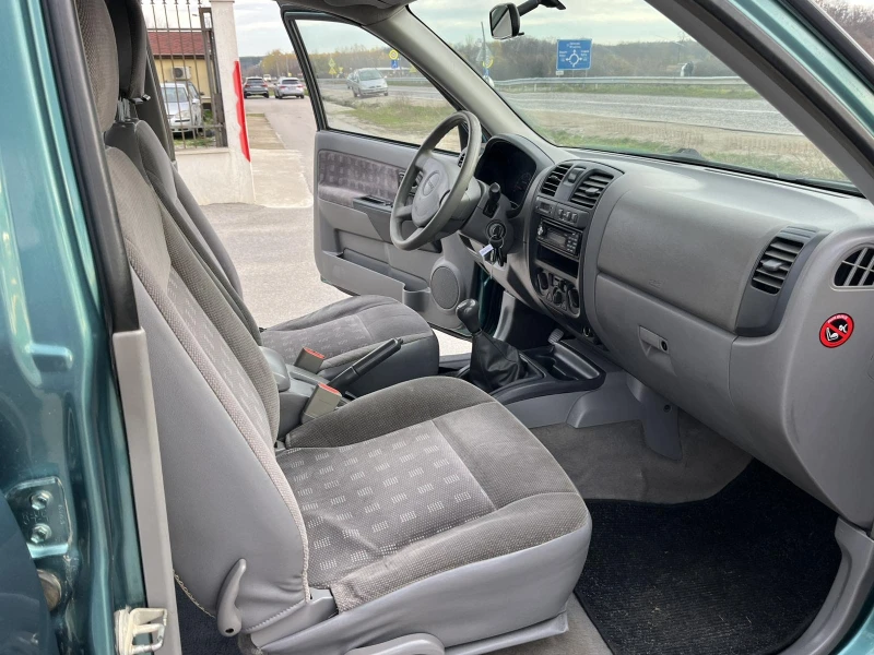 Isuzu D-max 3.0TDI 131кс 4Х4, БЪРЗИ БАВНИ И БЛОКАЖ ВНОС ИТАЛИЯ, снимка 8 - Автомобили и джипове - 52554698