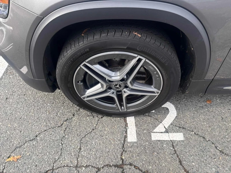 Mercedes-Benz GLB * 250 4MATIC SUV * CARFAX * БЕЗ ПЪРВОНАЧАЛНА ВНОСК, снимка 7 - Автомобили и джипове - 52903662