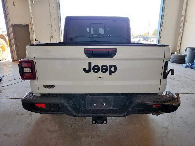 Jeep Gladiator 3.6L 6 4x4 w/Rear Wheel Drv, снимка 12 - Автомобили и джипове - 53598699