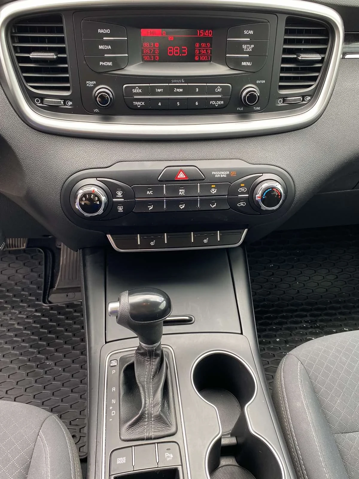 Kia Sorento LX - изображение 10