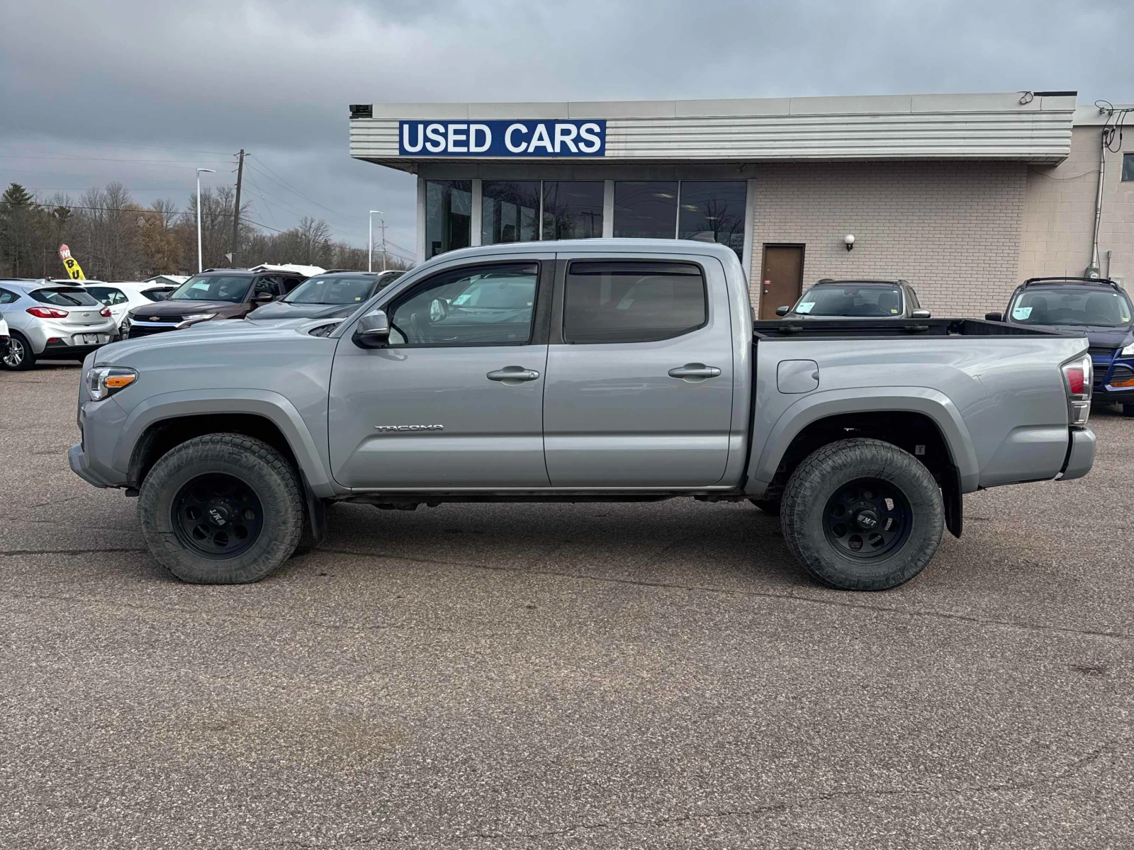 Toyota Tacoma CARFAX * * АВТО КРЕДИТ * *  - изображение 3