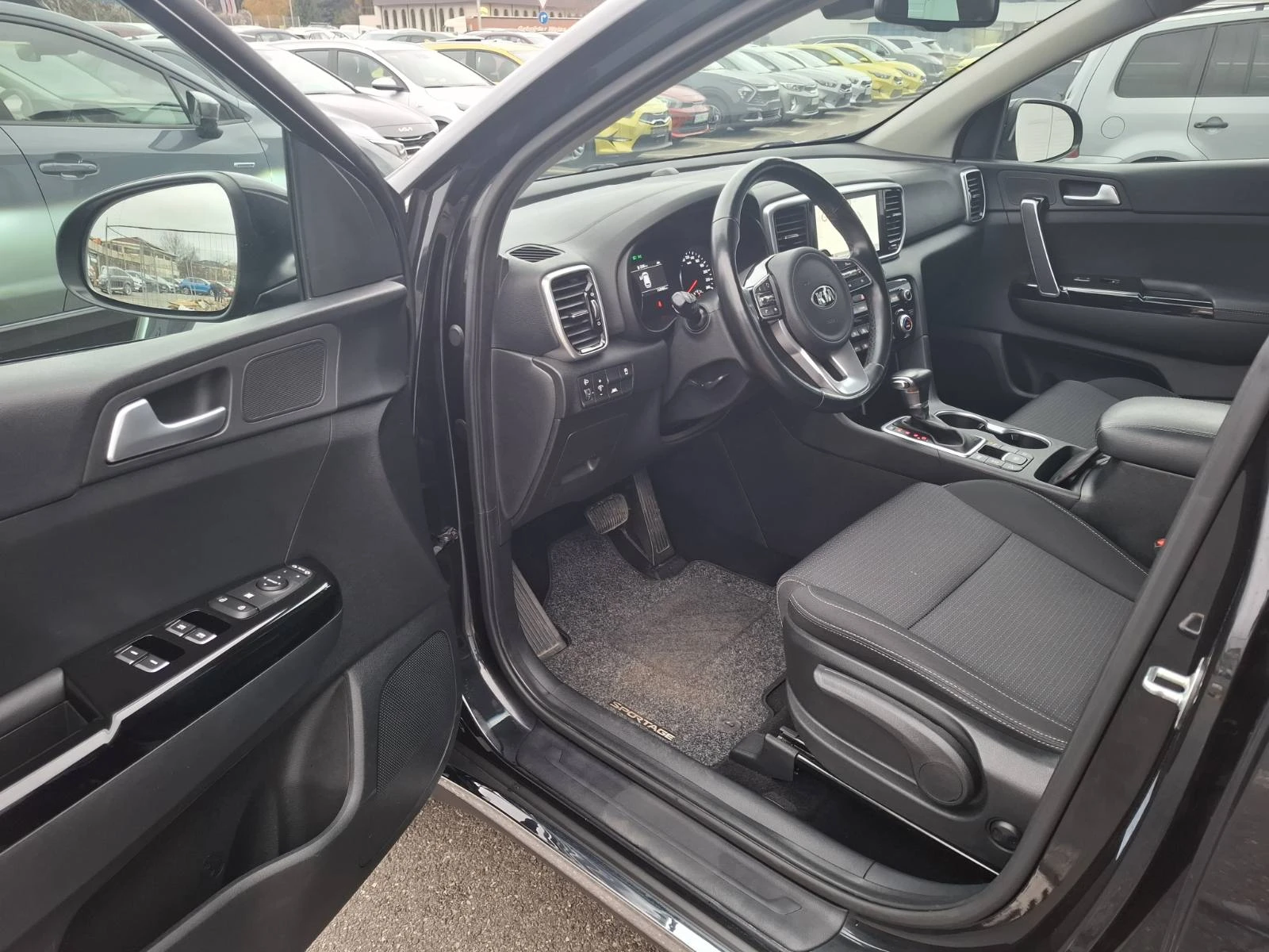 Kia Sportage 1.6 crdi ЕХ - изображение 9