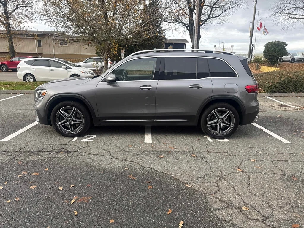 Mercedes-Benz GLB * 250 4MATIC SUV * CARFAX * БЕЗ ПЪРВОНАЧАЛНА ВНОСК - изображение 2