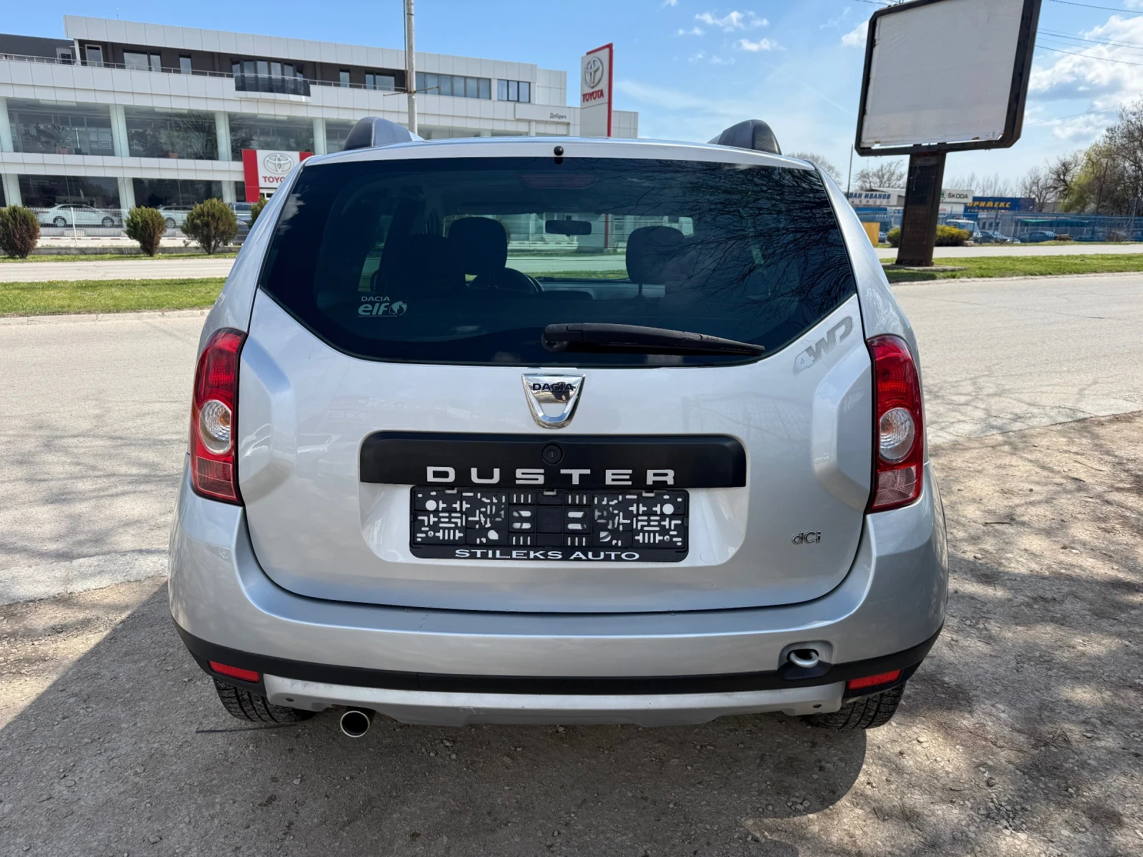 Dacia Duster Дизел 4х4, снимка 4 - Автомобили и джипове - 54165861