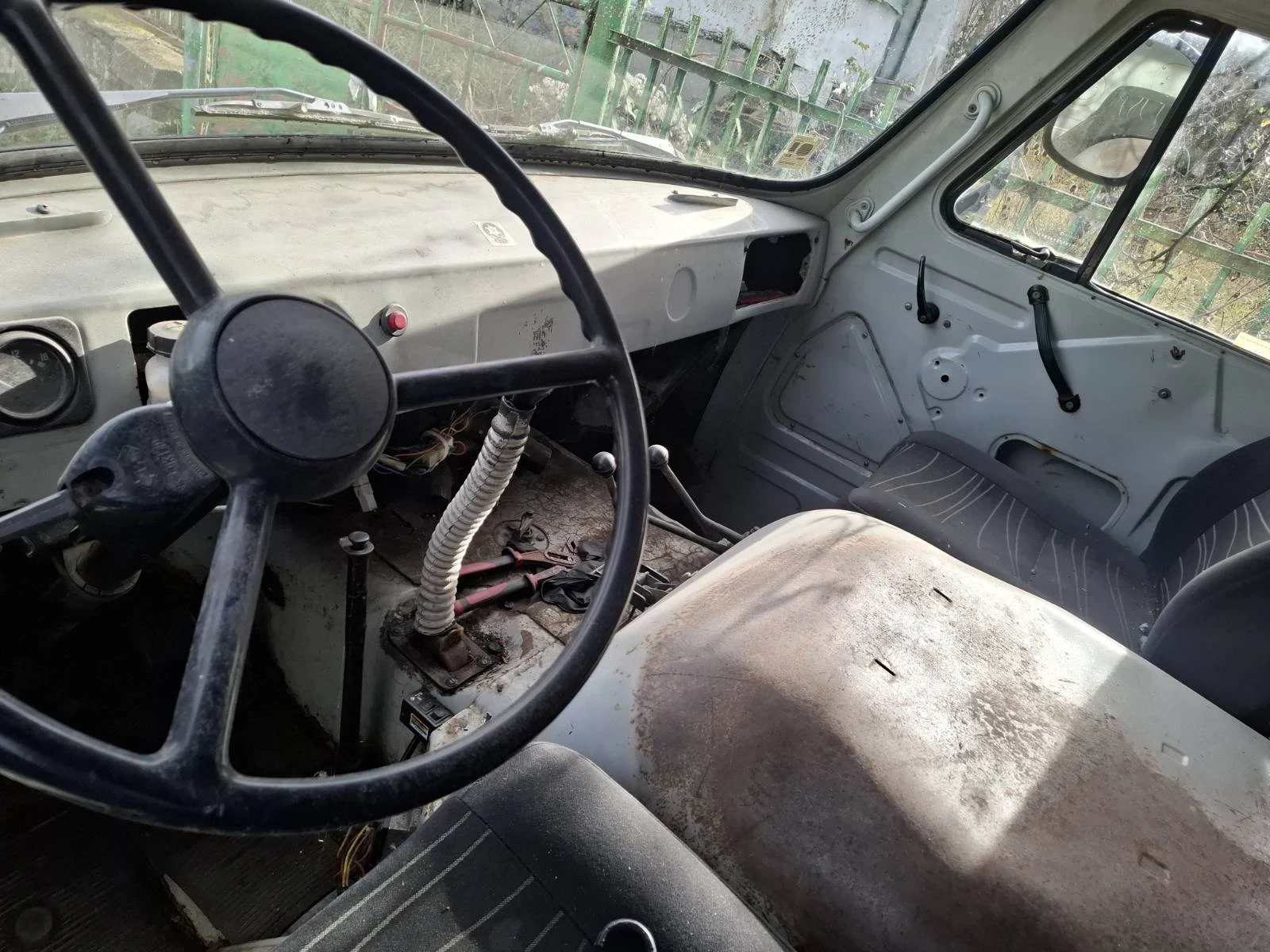 Uaz 452 Товаропътнически, снимка 4 - Автомобили и джипове - 54458684