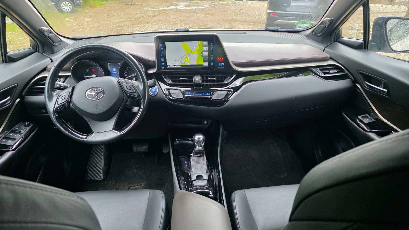 Toyota C-HR 1.8 Hybrid , снимка 8 - Автомобили и джипове - 54544205