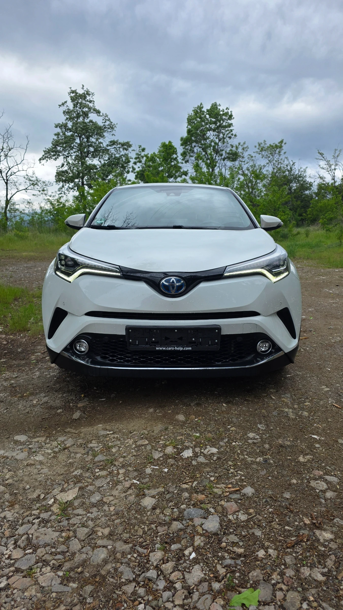 Toyota C-HR 1.8 Hybrid , снимка 2 - Автомобили и джипове - 54544205