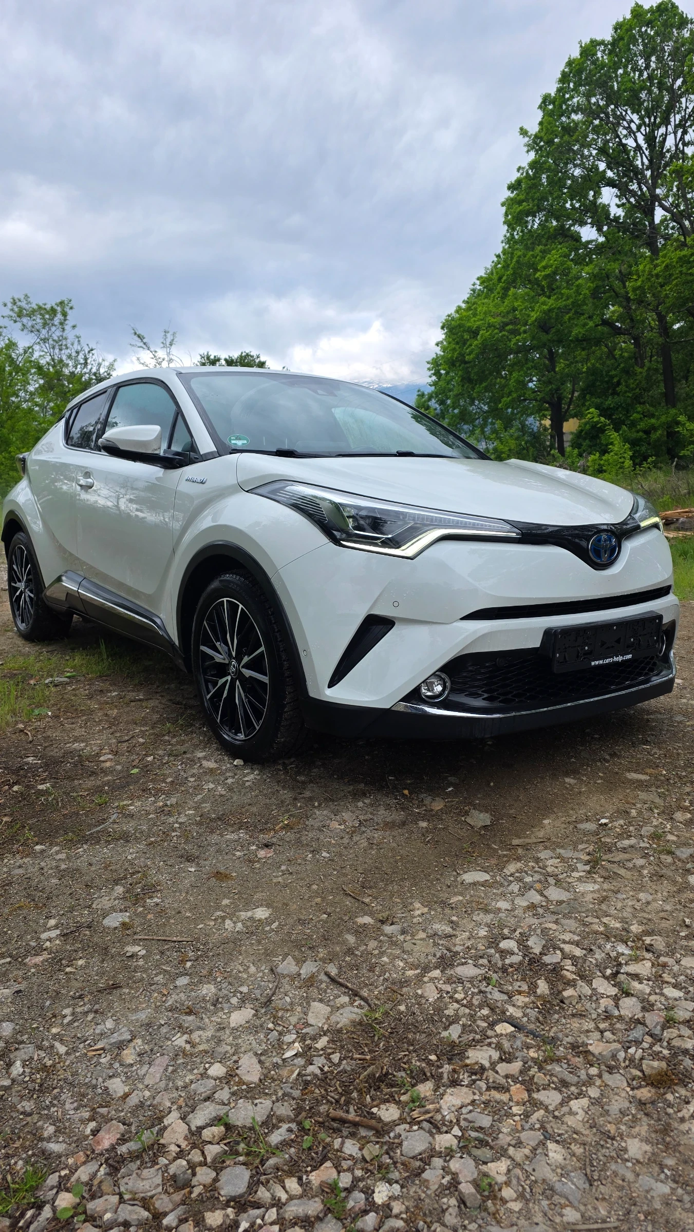 Toyota C-HR 1.8 Hybrid , снимка 3 - Автомобили и джипове - 54544205