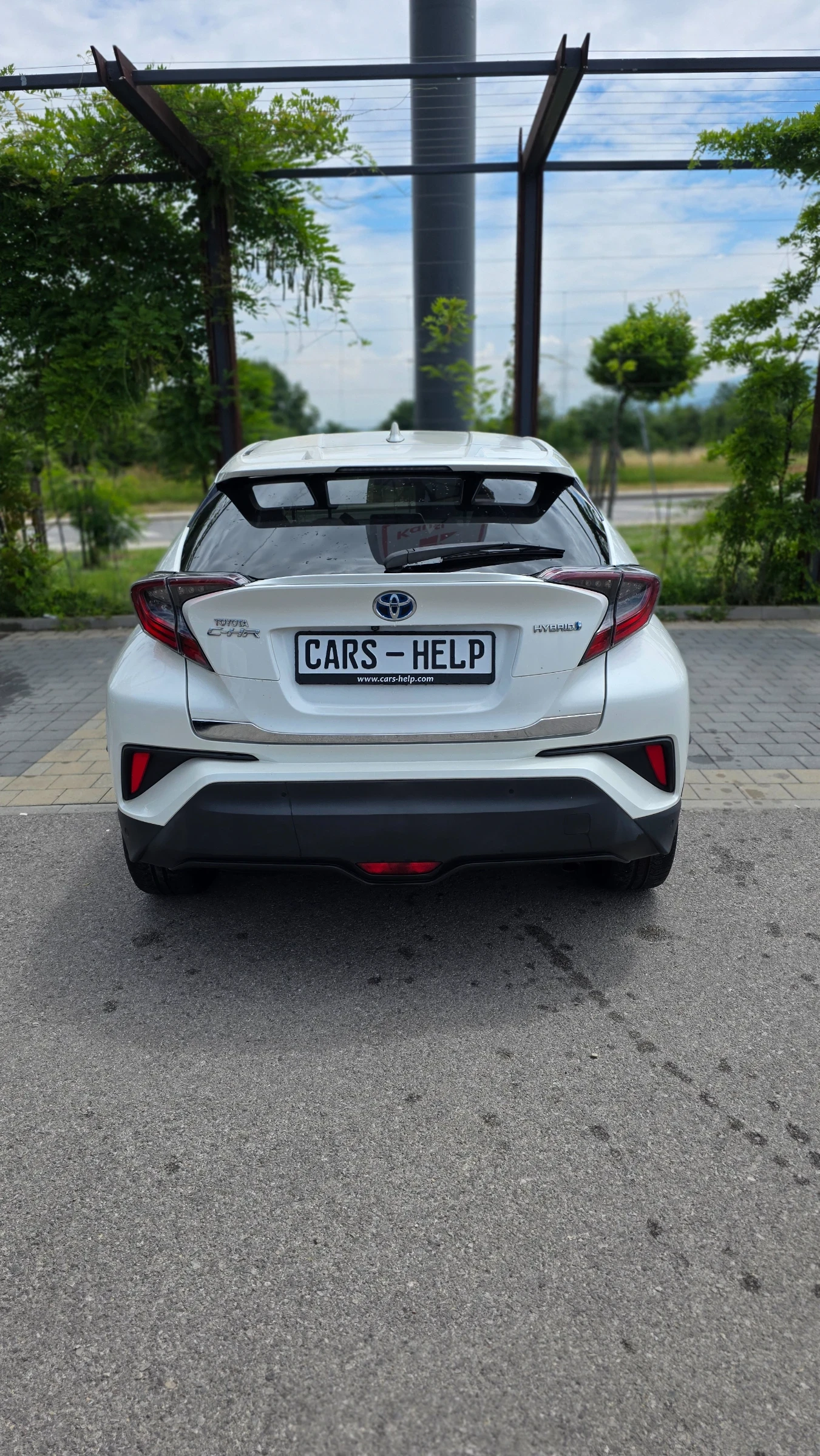 Toyota C-HR 1.8 Hybrid , снимка 7 - Автомобили и джипове - 54866176