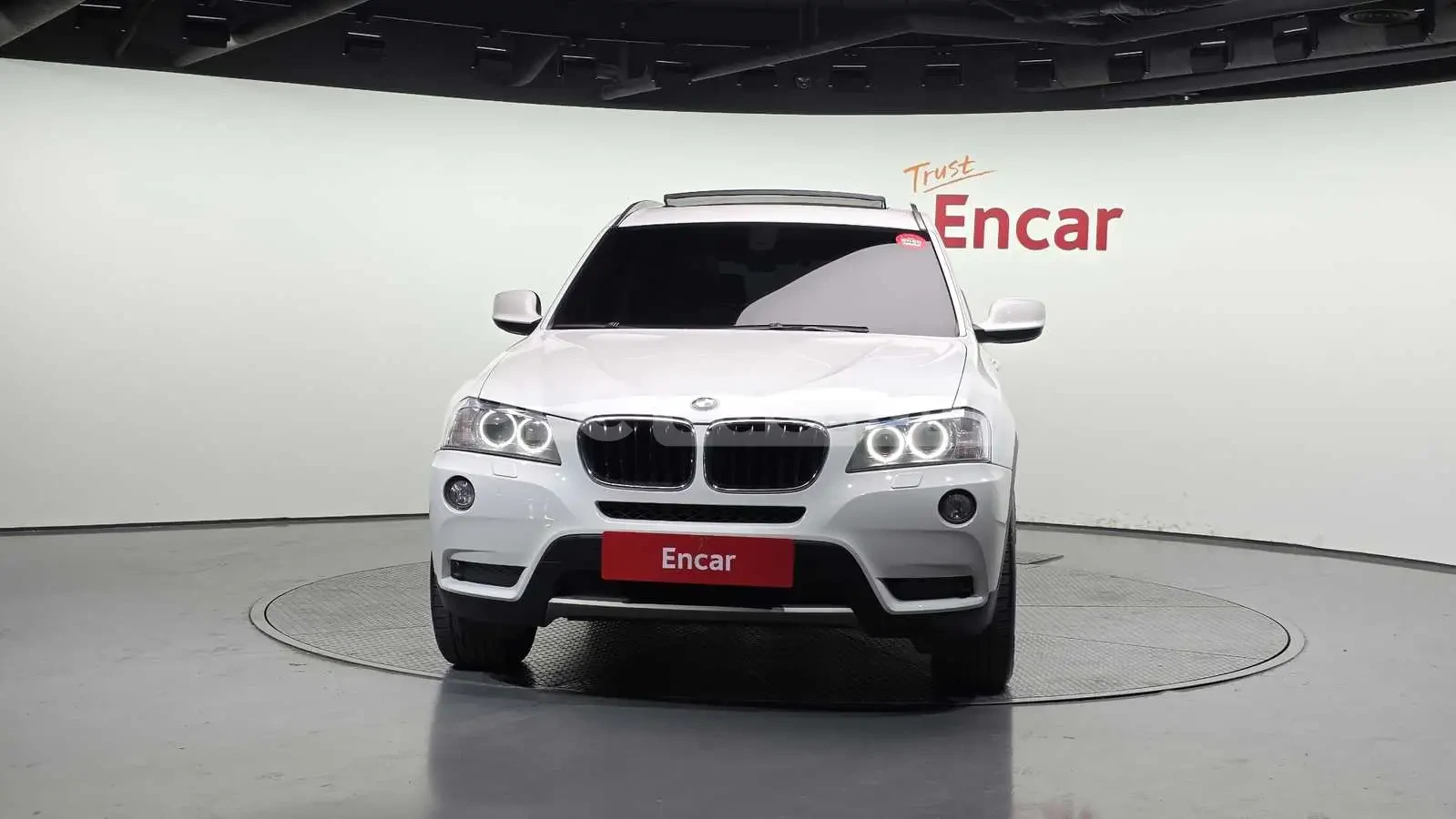 BMW X3 20d xDrive| КАМЕРА| ПАНО| HEADS UP| ВКЛ.ТЕХНОТЕСТ, снимка 4 - Автомобили и джипове - 54788344