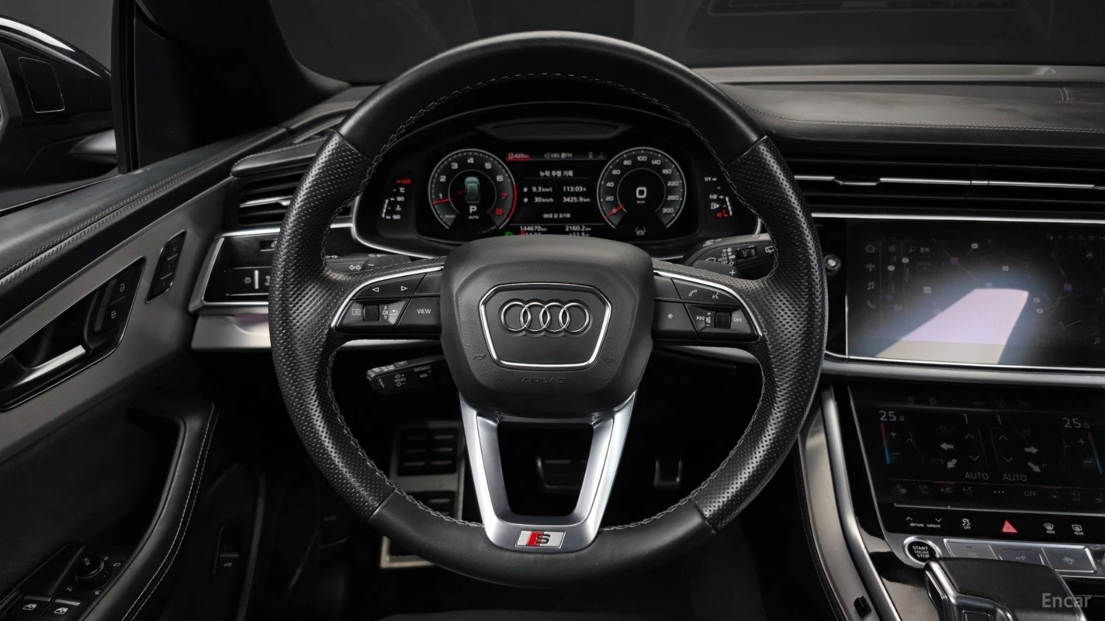 Audi Q8 55TFSI/QUATTRO/PREMIUM, снимка 7 - Автомобили и джипове - 55682329